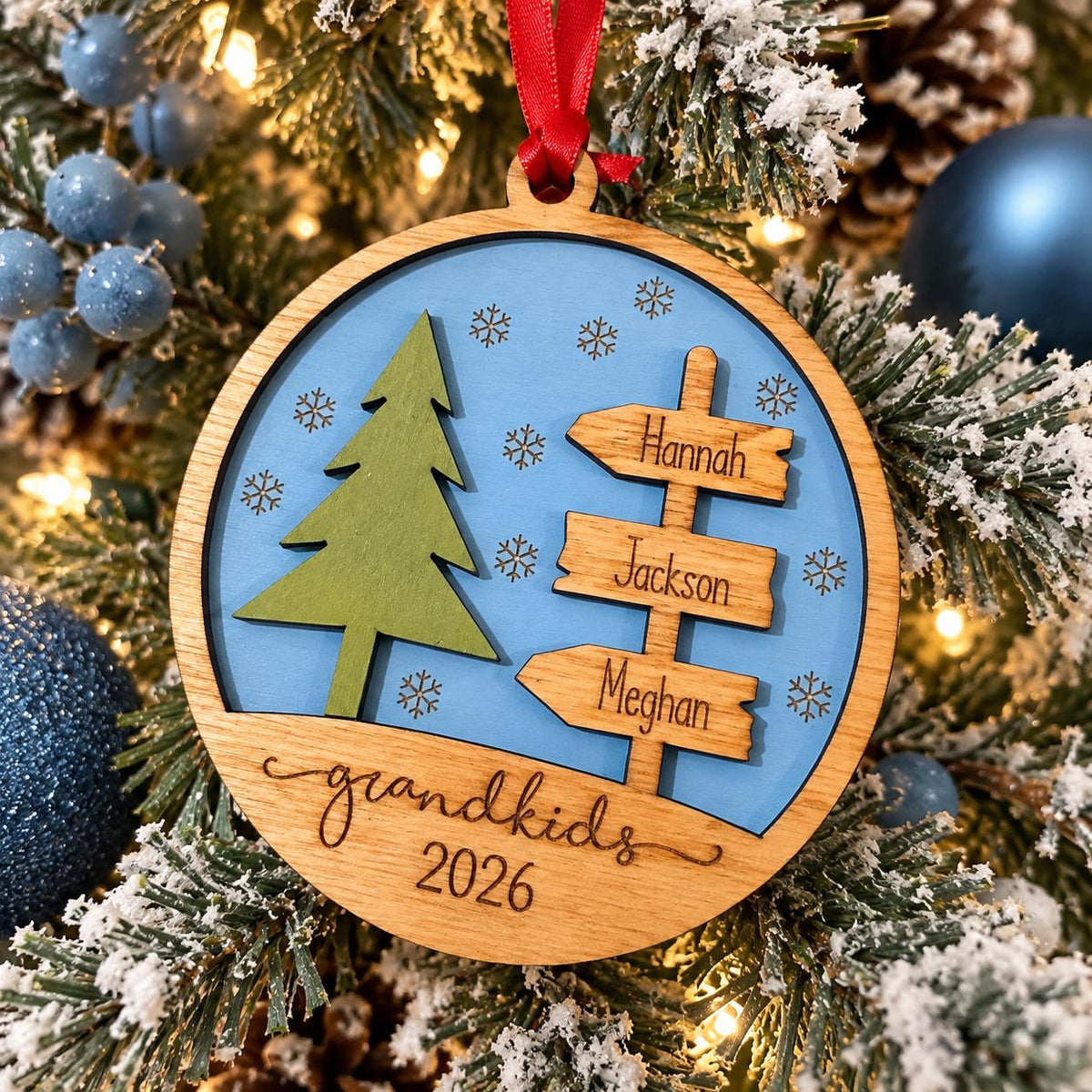 Personalized Family Signpost Christmas Ornament – Grandkids or Siblings